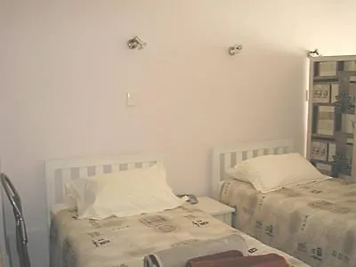 Huisdiervriedelijke Seaforth Beach Apartment Kaapstad