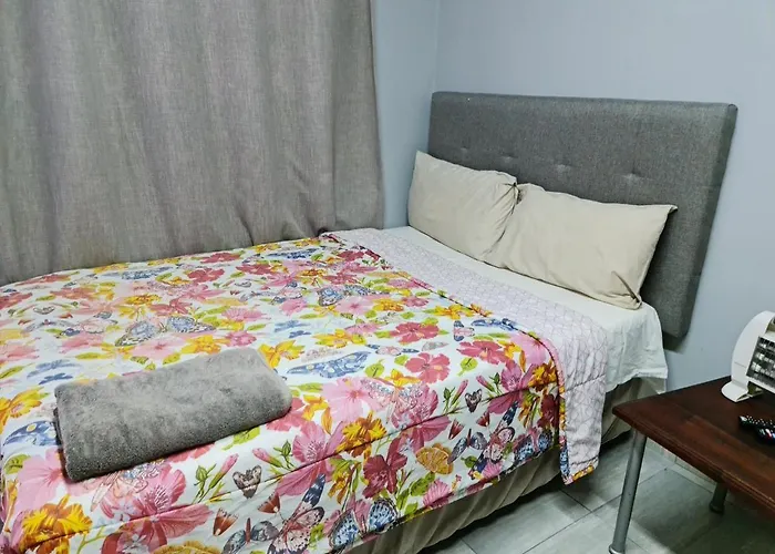 Hasate Guest House 10 Florence Street Oakdale Belliville 7530 Cape Town South African