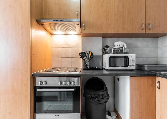 Appartamento Wifi Netflix Cosy Pool Gym Free Parking Città del Capo