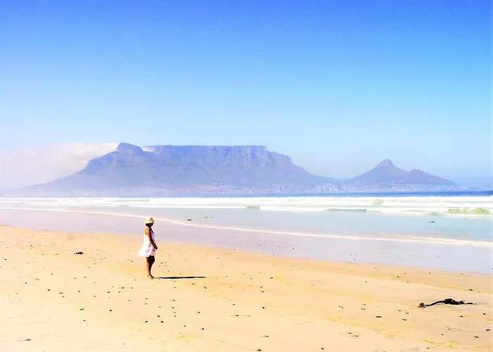 Ocean Breeze Sunset Beach - Kaapstad